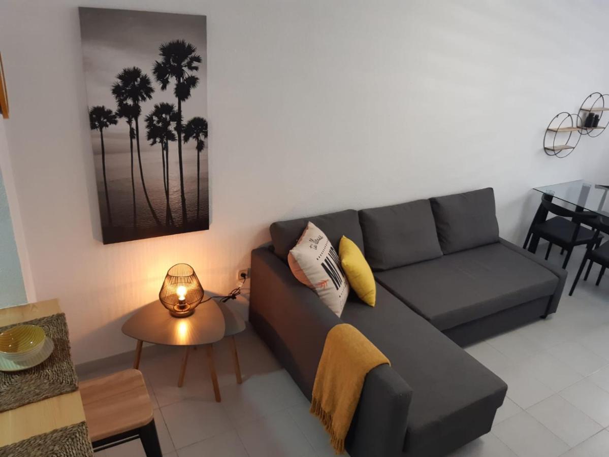 Lovely Apart 3 Minutes To The Beach Torrevieja Buitenkant foto